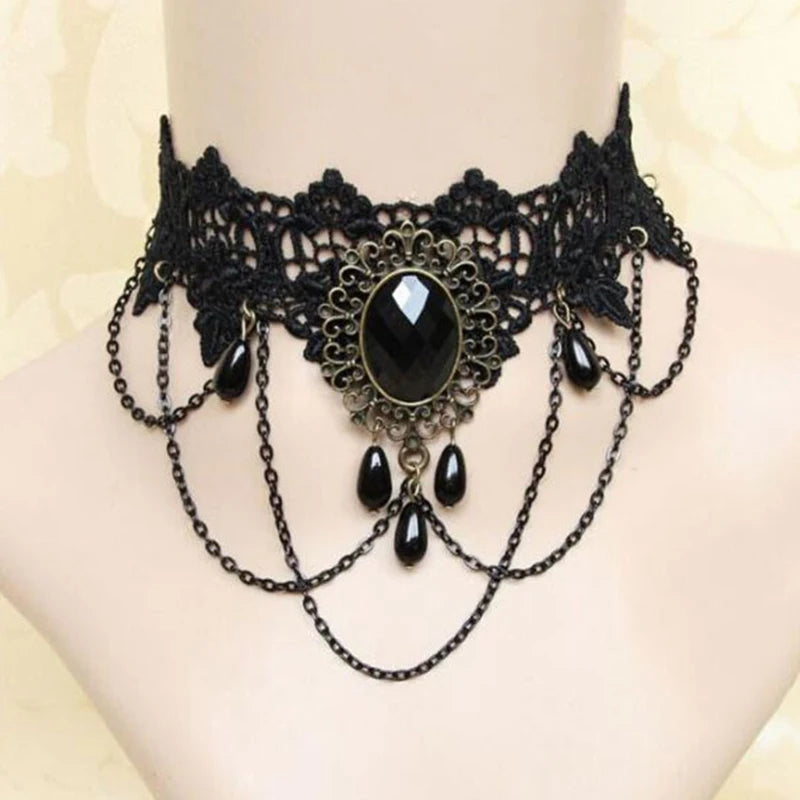 BEATRIX | LACE CHOKER NECKLACE