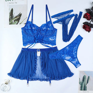 WREN | LACE GARTER SKIRT SET
